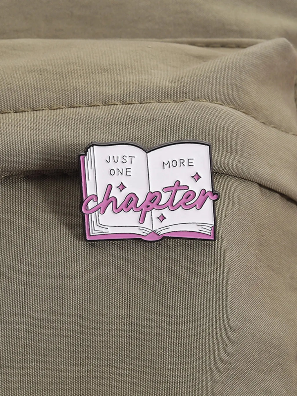 10-Piece Book Lover Pin Set with Bookshelf, Hourglass, and Unique Reading Quote Designs
